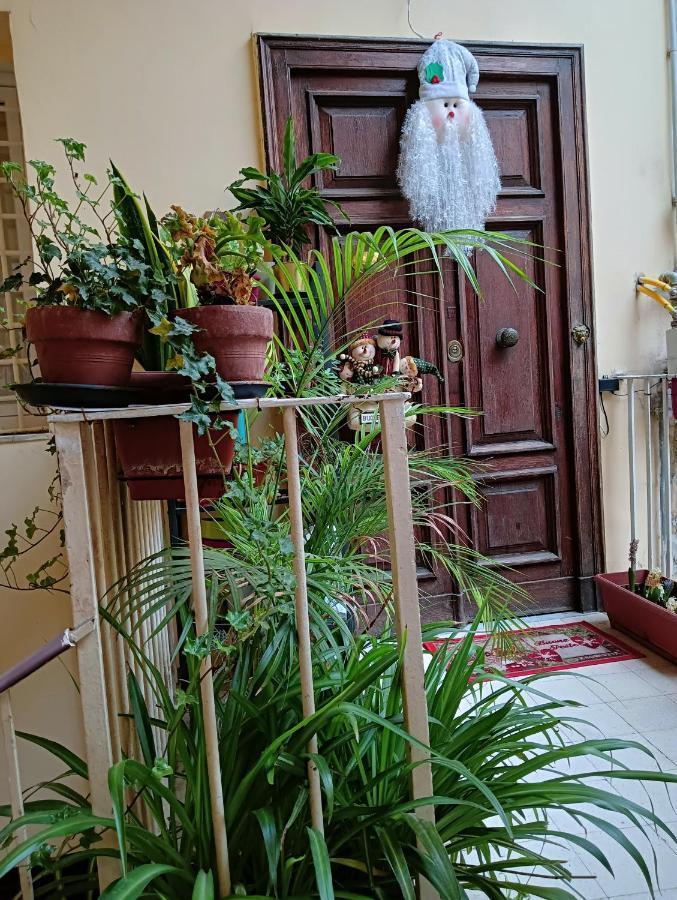 La Casa Del Rione Sanita' Hotel Napoli Exterior foto